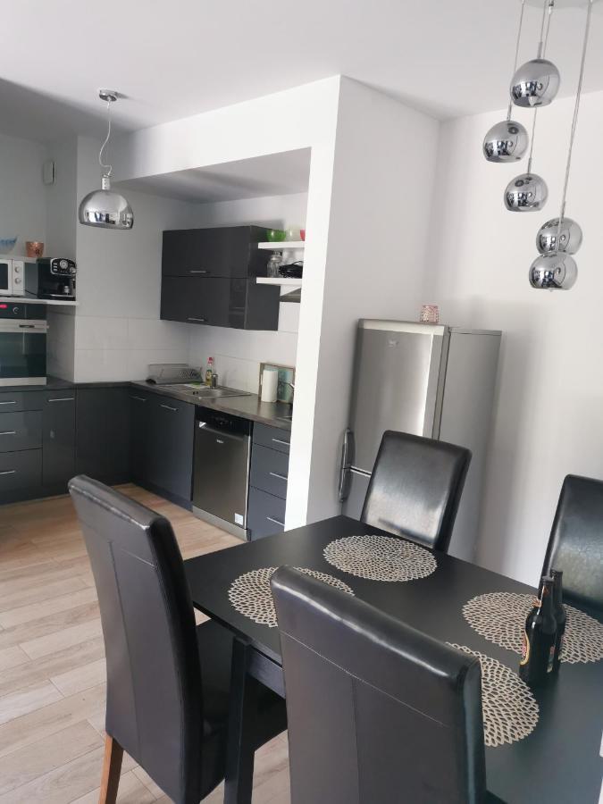 Leilighet Apartament4siostry65 *
